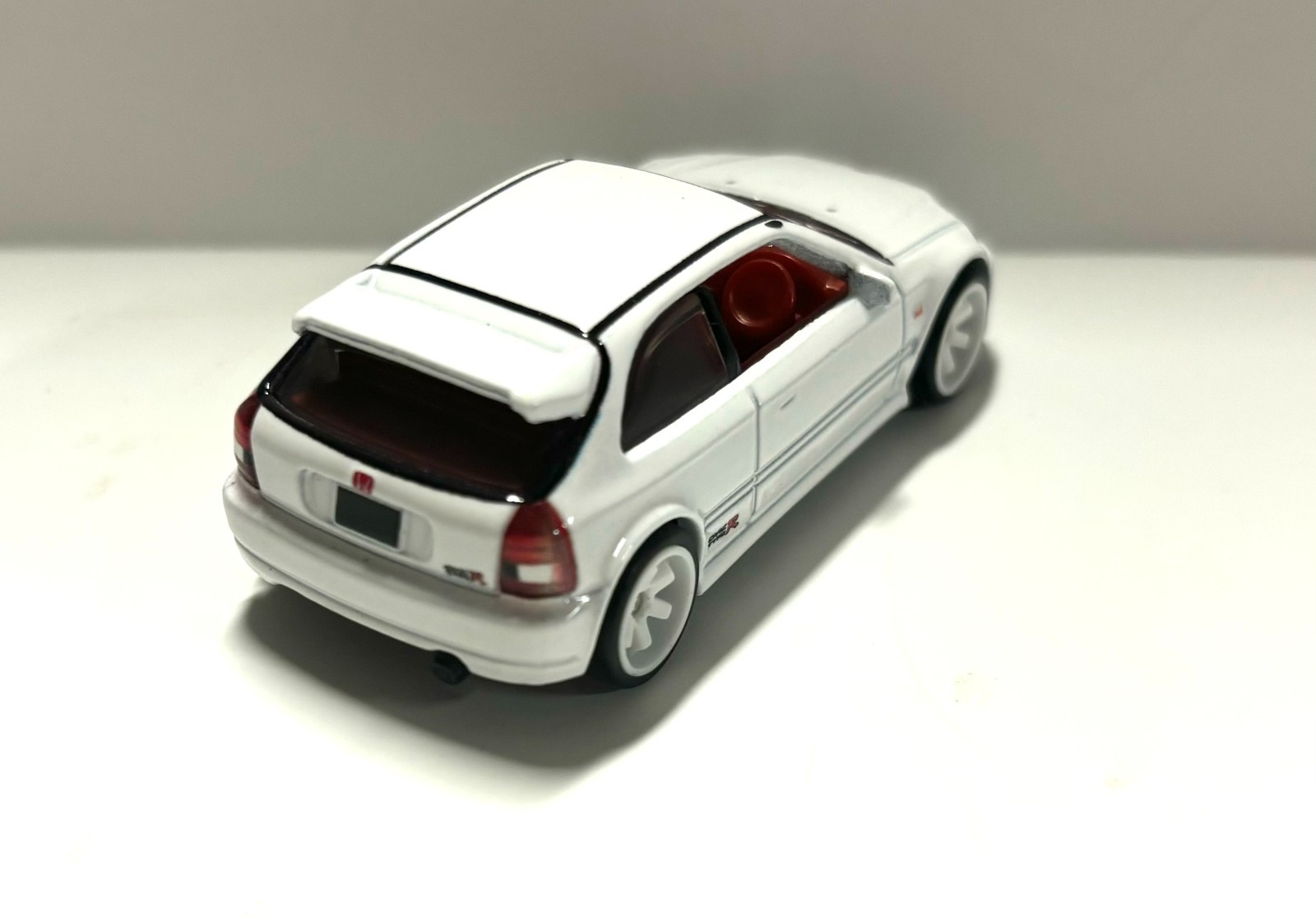 HOT WHEELS 1999 Honda Civic Type R from premium box set real riders white bxh