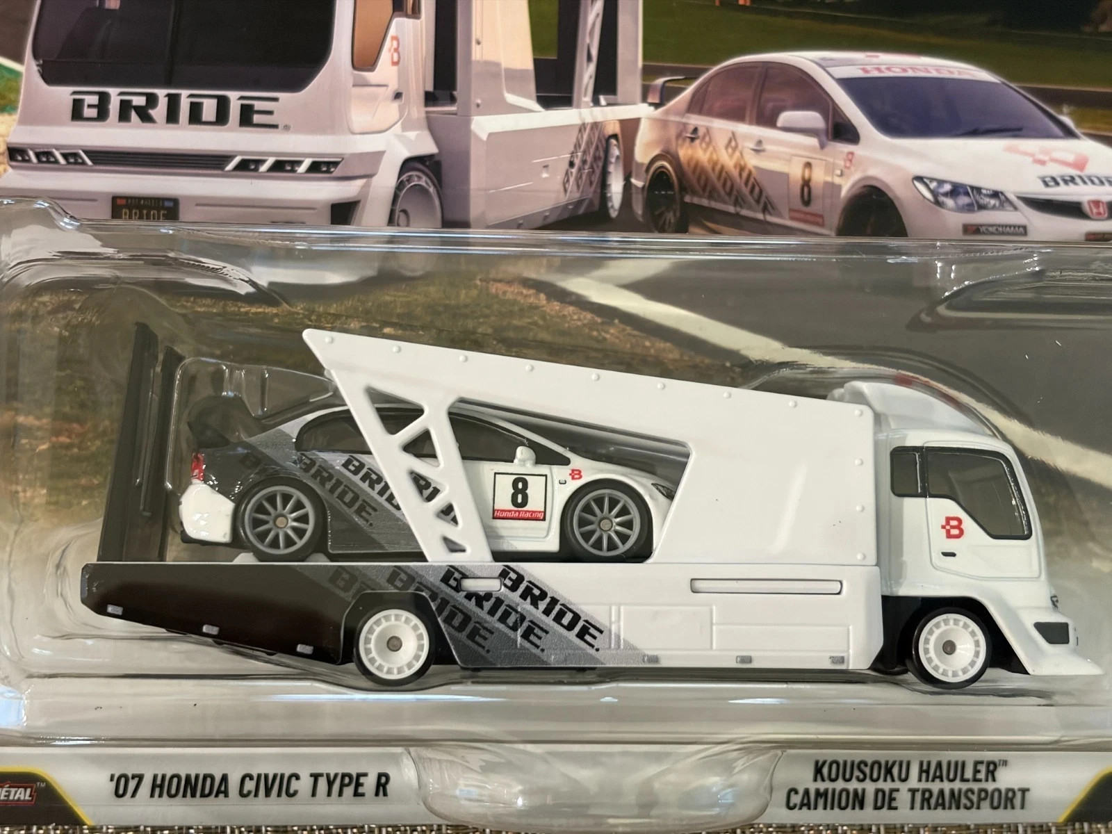 Hot Wheels Team Transport ’07 Honda Civic Type R with Kousoku Hauler 2026 – NEW