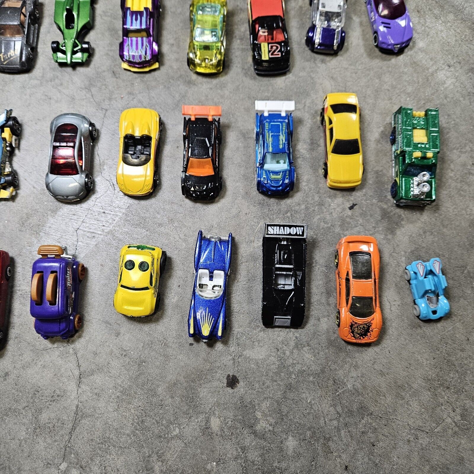 Mixed Lot Of Die Cast And Plastic Cars Different Brands Lot Of 88