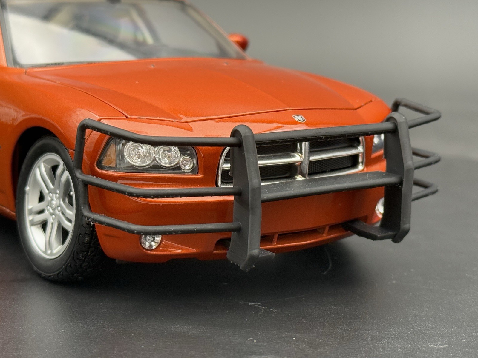 1/18 Go Rhino Wrap Around Push Bumper Pushbar Welly Dodge Charger Police 1851