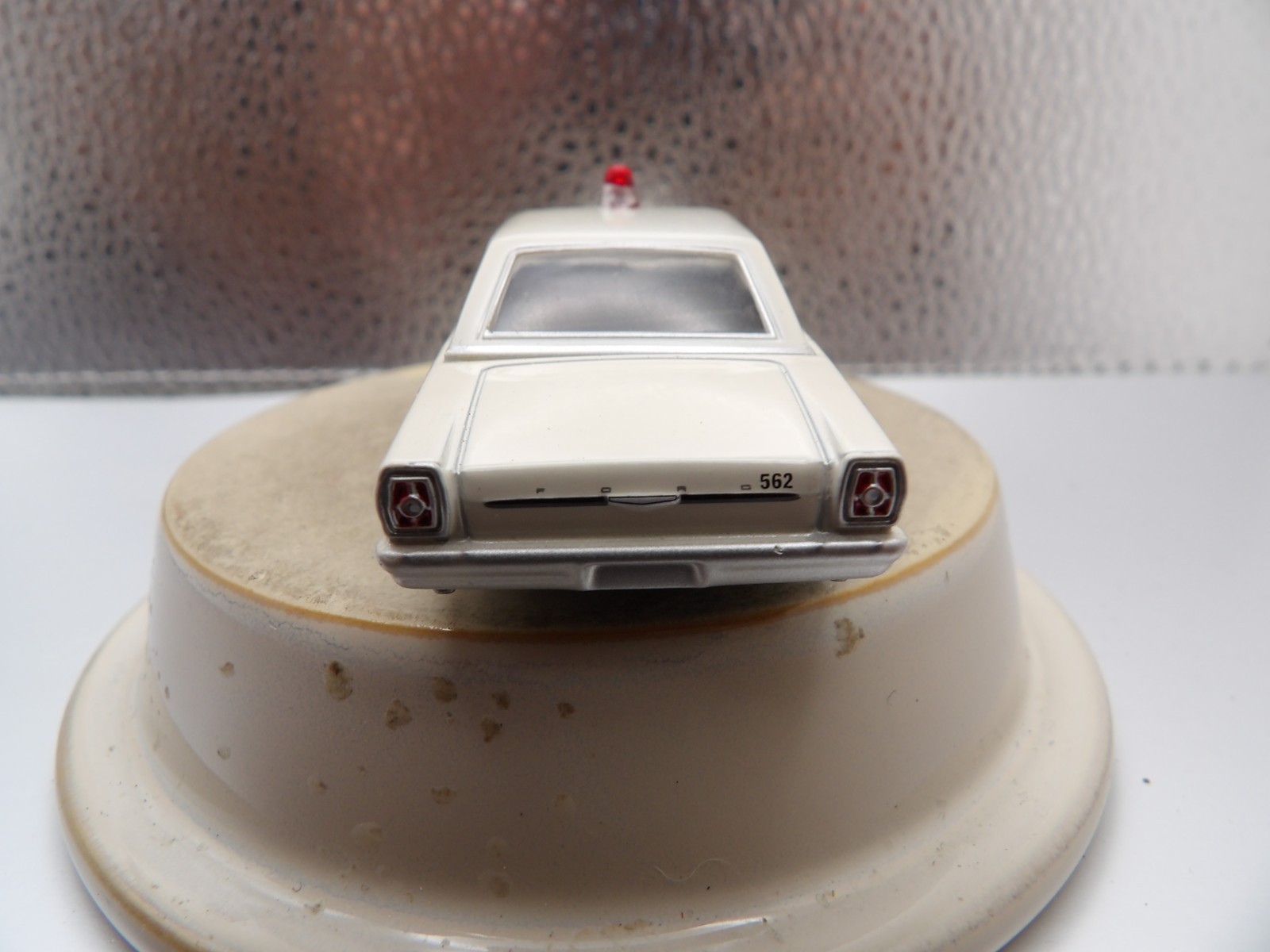 1965 FORD CUSTOM OHIO STATE HIGHWAY PATROL 2019 GREENLIGHT HOT PURSUIT 1:64