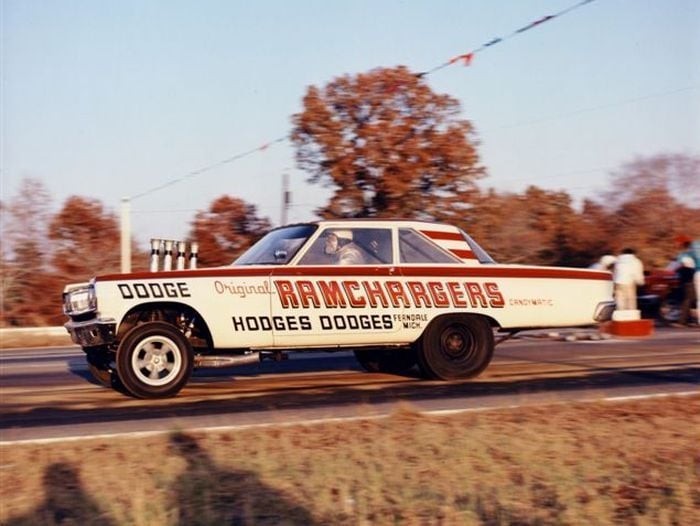 HOT WHEELS DRAG STRIP DEMONS 1965 HEMI DODGE CORONET RAMCHARGERS NHRA GASSER MOC