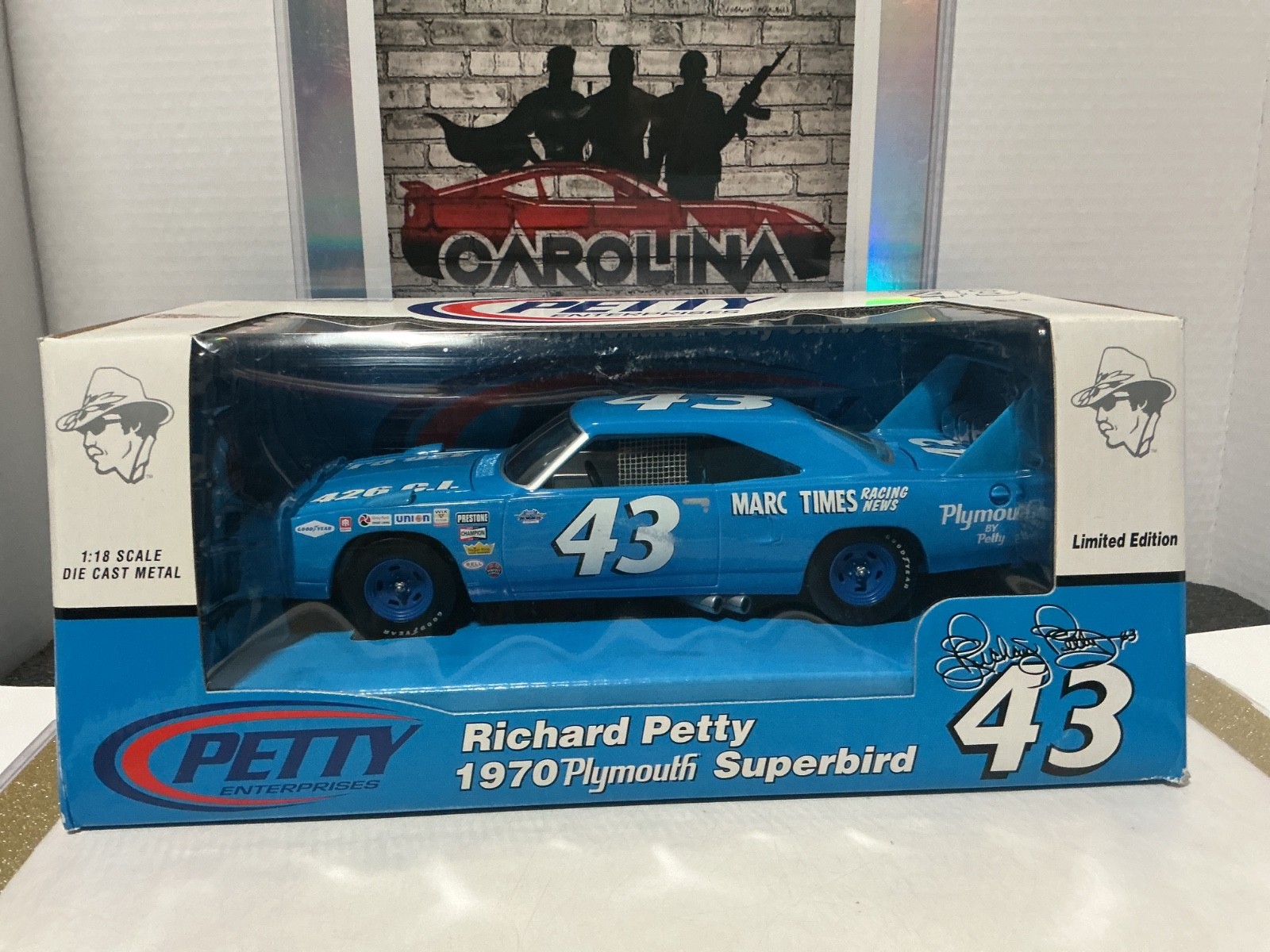 1:18 1970 PLYMOUTH SUPERBIRD PETTY ENTERPRISES – RICHARD PETTY