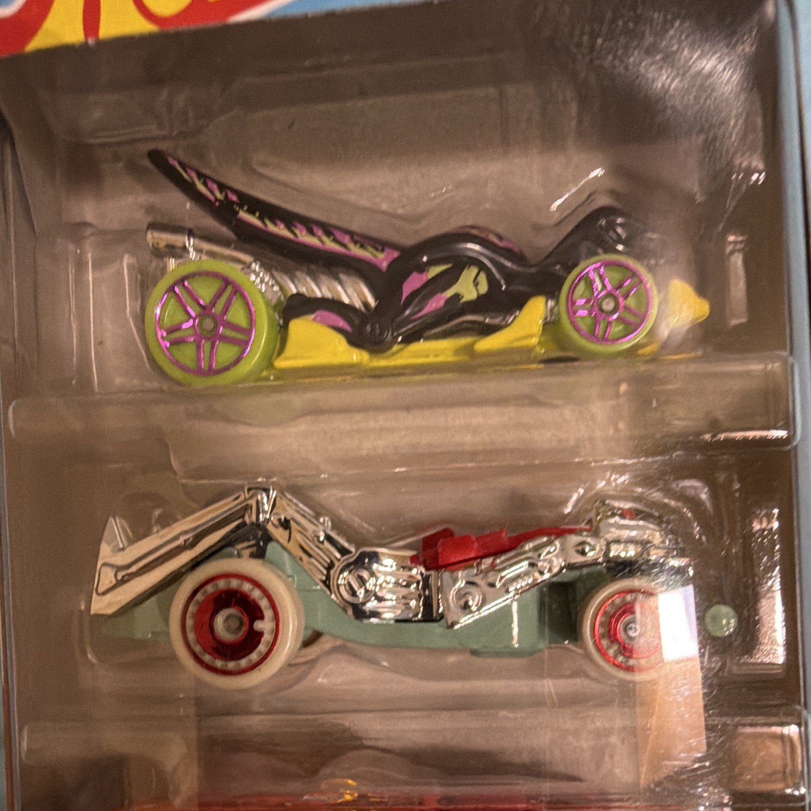 Hot Wheels Street Beasts 5-Pack 1:64 Diecast Cars Multicolor Unopened Box