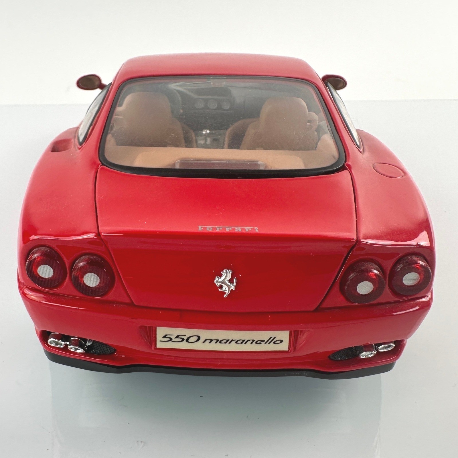 Ferrari Diecast Model Car Red 550 Maranello Pininfarina 1:18 Rosso Corsa