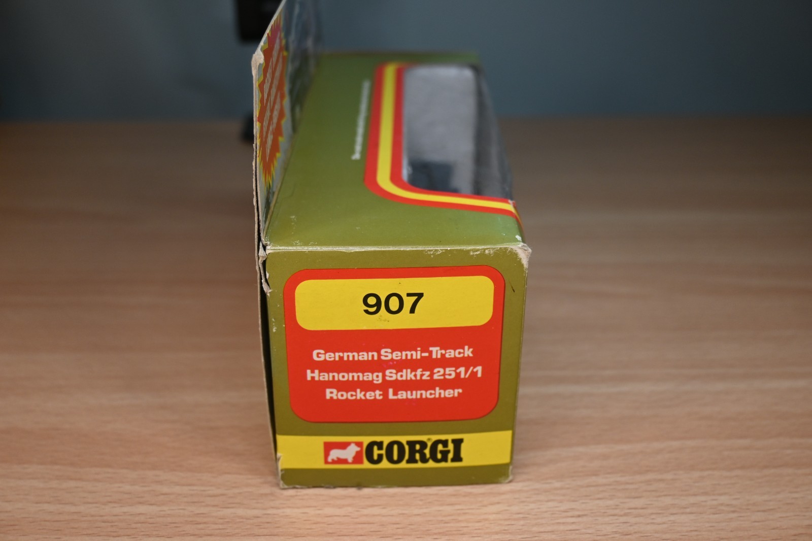Corgi Toys #907 German Semi-Track Sdkfz Rocket Launcher