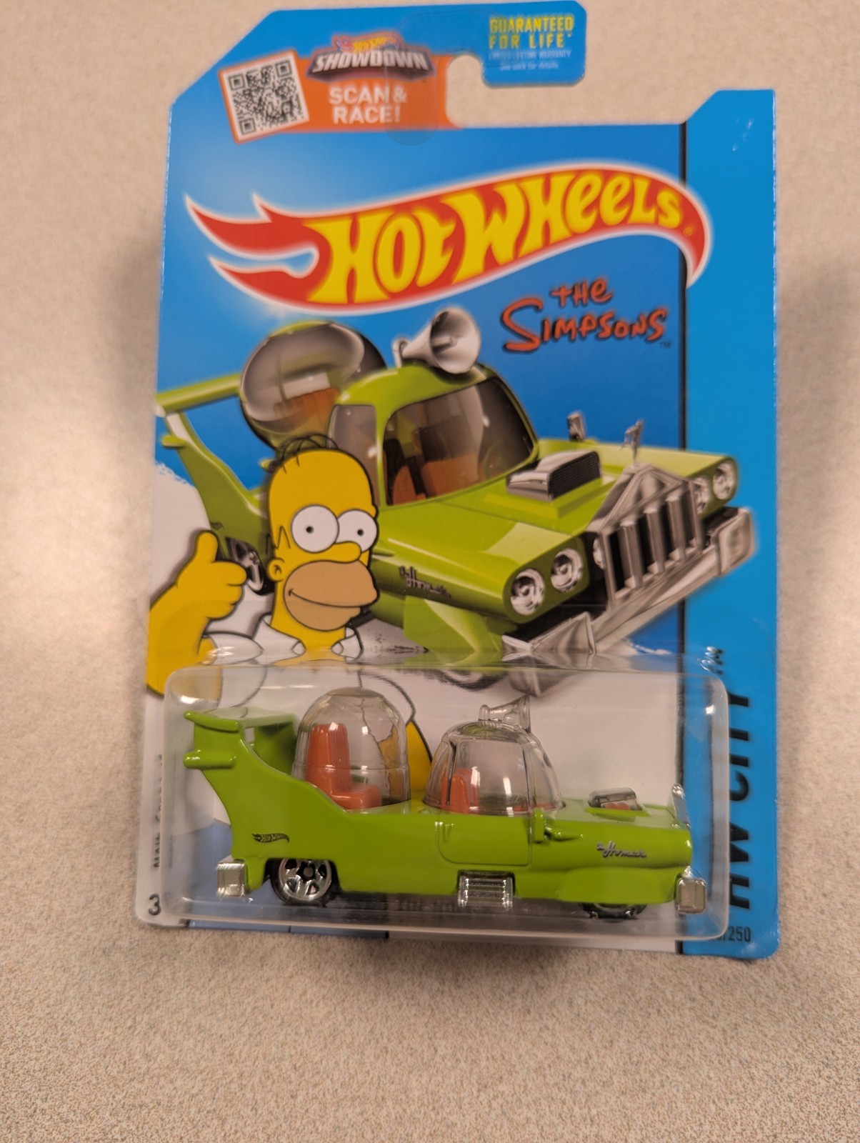Hot Wheels HW City Simpsons Family Car The Homer
