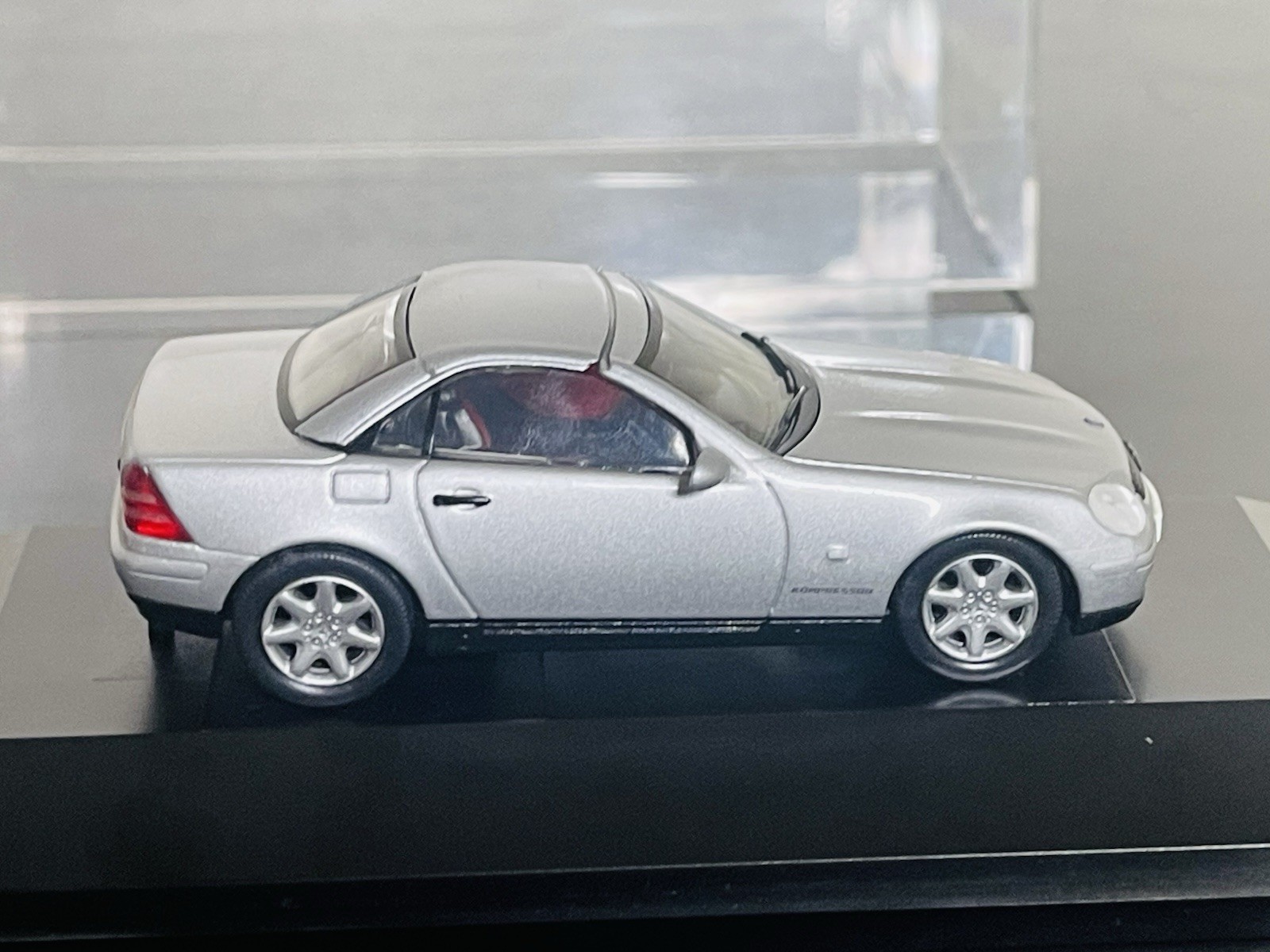 Herpa 1/43 Mercedes Benz SLK 230 Die Cast Grey With Hard Top Dealer Edition