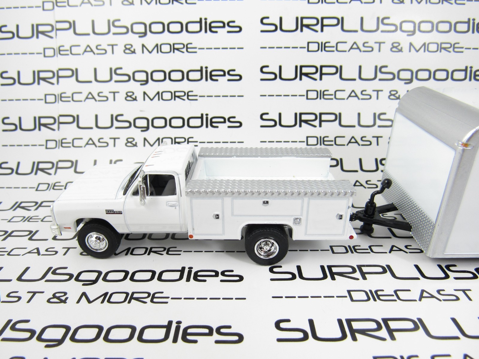 Greenlight LOOSE 1993 DODGE RAM W350 Dually Service Truck w/Enclosed Trailer