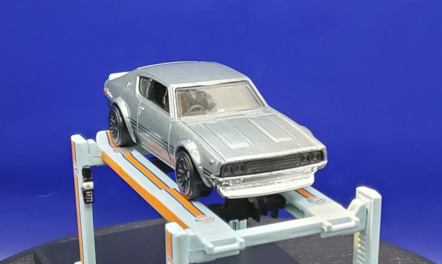Nissan Skyline H/T 2000GT-R Hot Wheels 2021 Then and Now #181 Gray 1:64 Loose