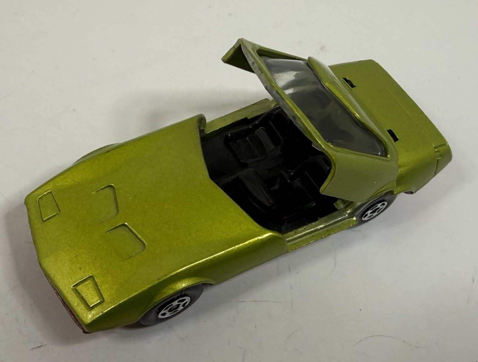 Lesney Matchbox 1970 Superfast Dodge Challenger MKIII 1:64 Diecast NM/Mint