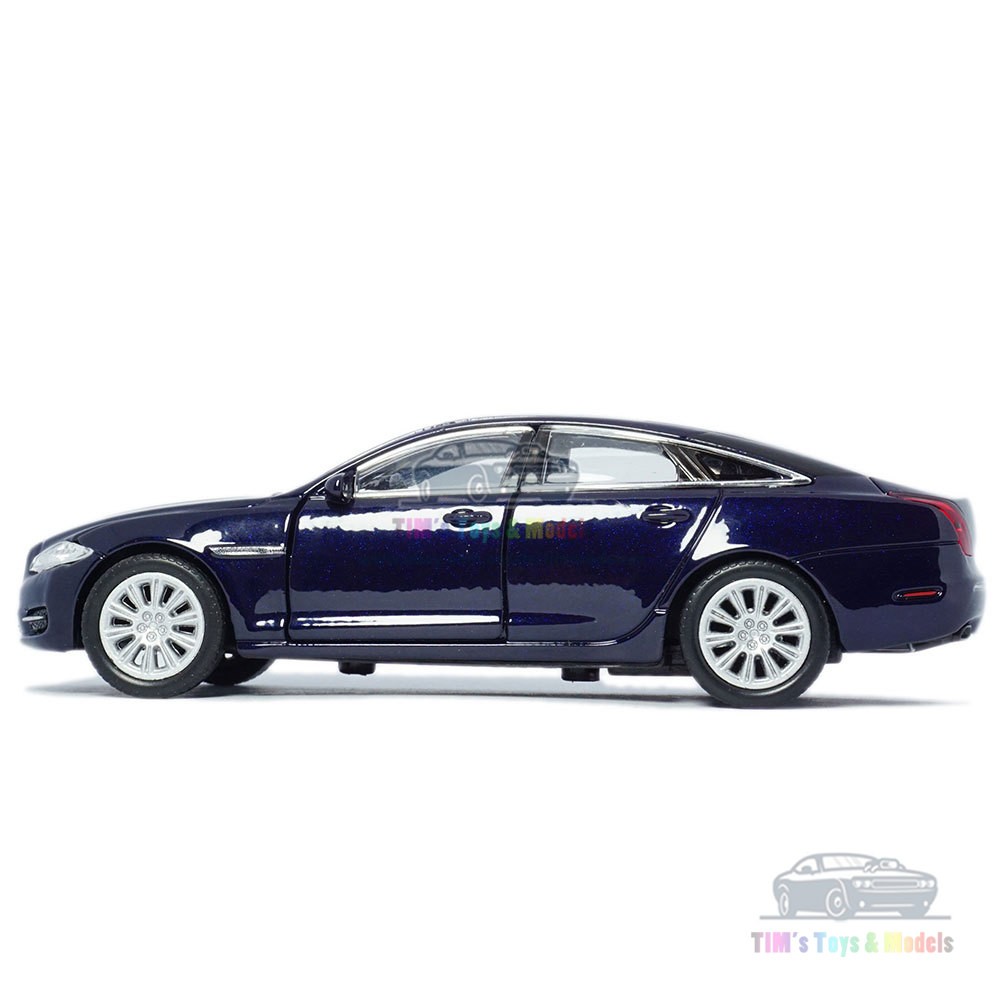1/44 Jaguar XJ 2010 Model Car Alloy Diecast Toy Vehicle Collection Kid Gift Blue