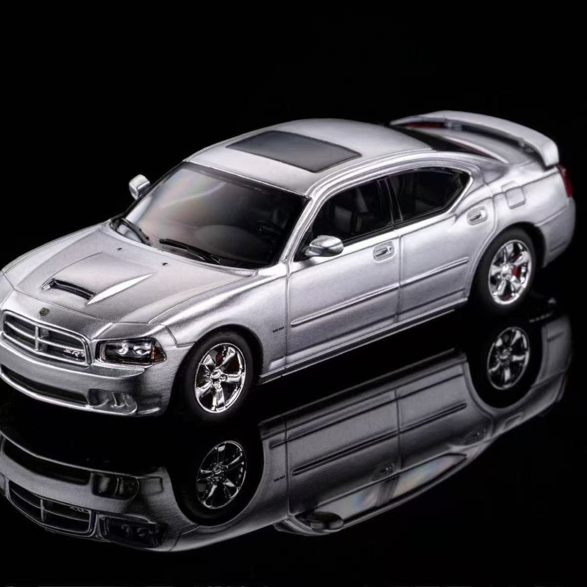 Rollin 1:64 08 Charger Multi-Color Diecast Collect Car