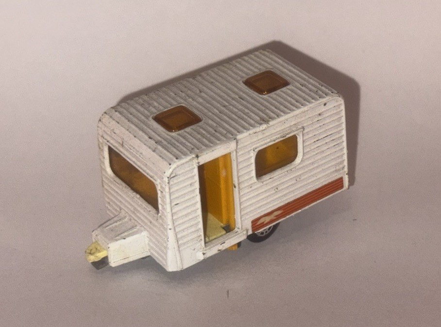 MATCHBOX LESNEY SUPERFAST Loose Caravan #31 (White)