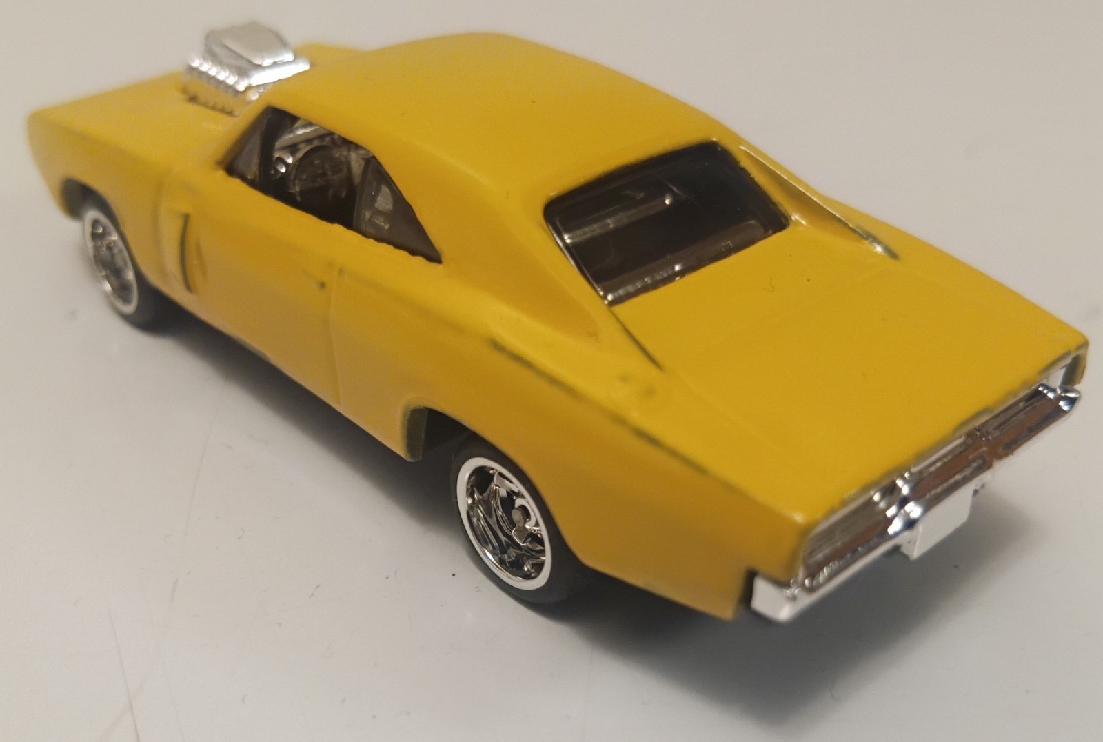 Hot Wheels: ’70 Dodge Charger R/T (Gone in Sixty Seconds Series 3-Sayo)