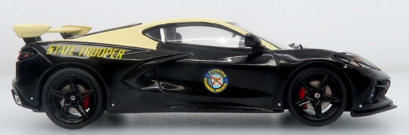 Corvette C8 Stingray Police Interceptor: Florida Highway Patrol (FHP) 1:43
