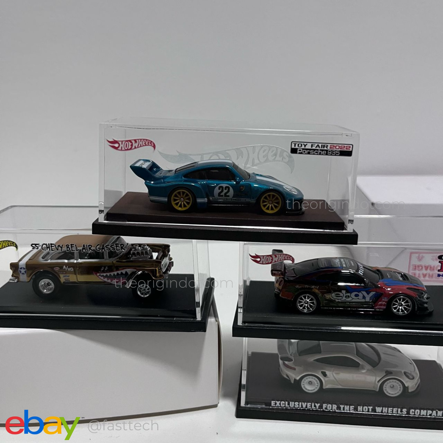 Hot Wheels Porsche 935 Toy Fair 2022 Custom Candy Blue w/ Display Case