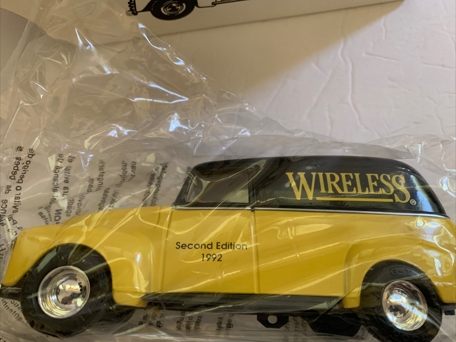 Ertl Chevrolet 1950 Panel Truck Locking Coin Bank WIRELESS Rare Colors NEW