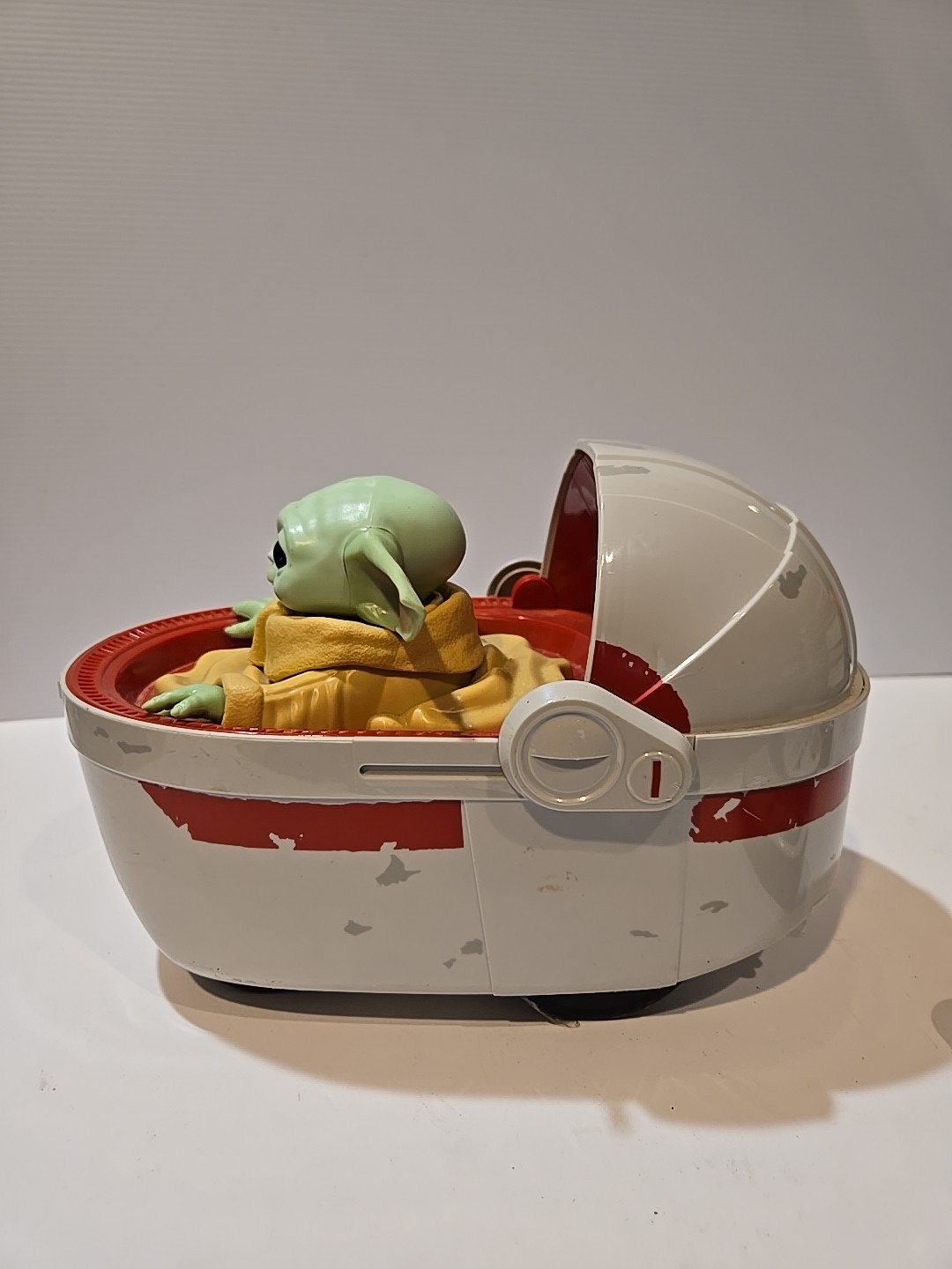 The Mandalorian GROGU and Hover Pram 9″ 2.4 GHz Radio Control Works Great