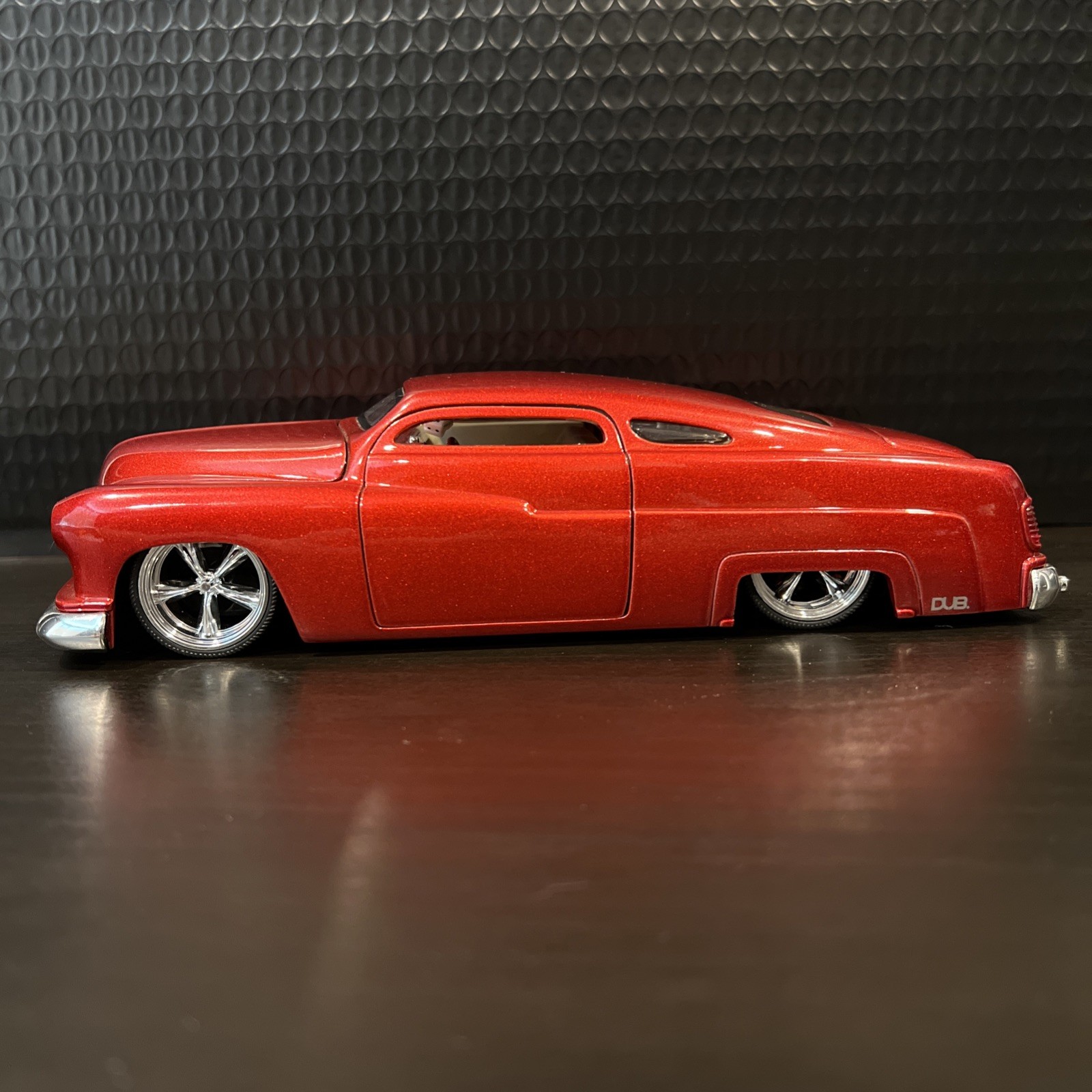 Vintage 2004 Jada 1:24 1951 Mercury Custom Coupe Dub City Old Skool Red Clean