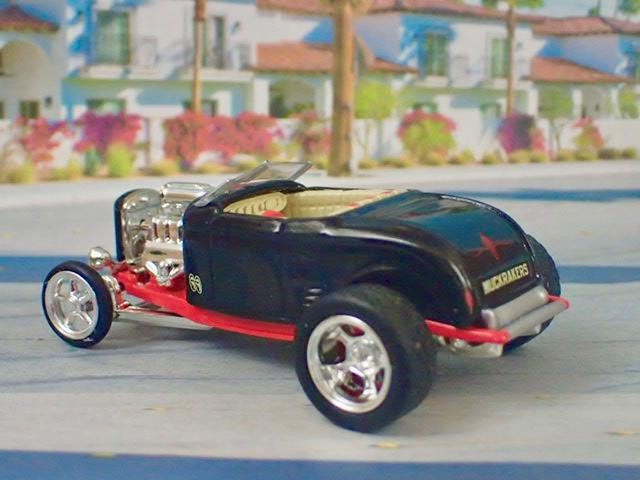 Mooneyes Equipped SC Flathead V8 1932 Ford Roadster Hot Rod 1/64 Scale Ltd Edt F