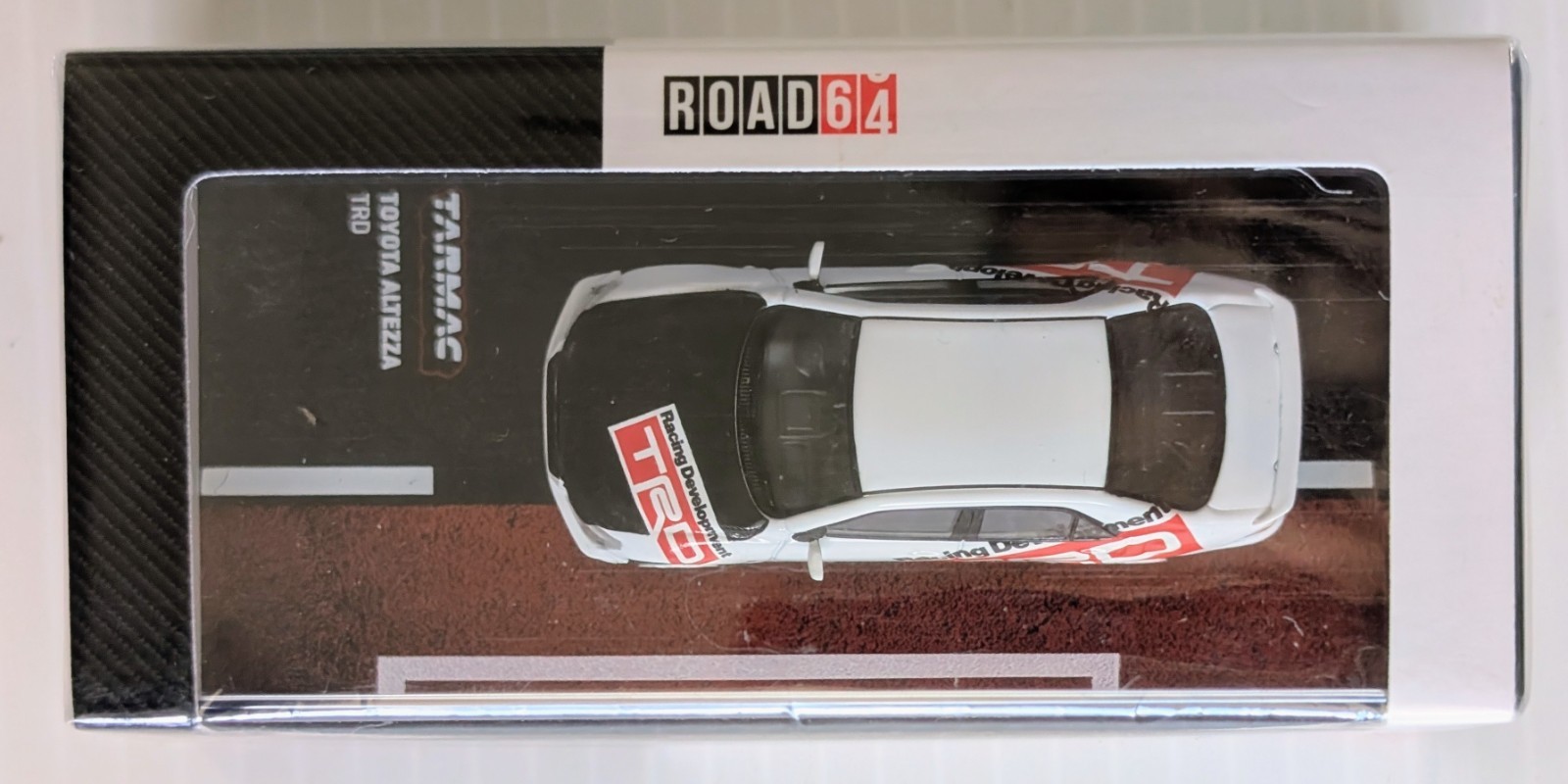 Tarmac Works 1:64 Toyota Altezza TRD White Diecast Car