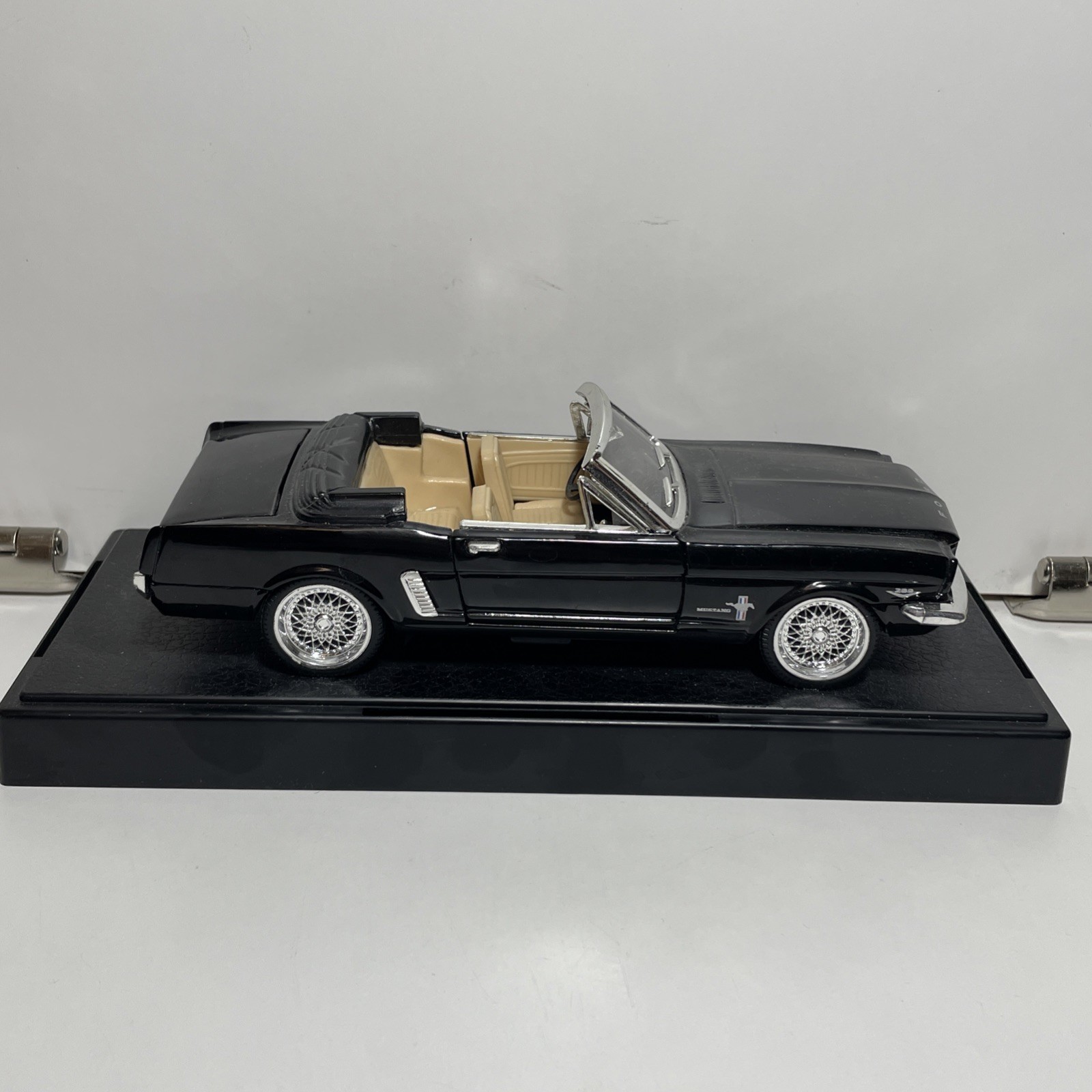 Vintage 1964 1/2 Diecast Ford Mustang Convertible Car 1:24 Scale Black Tan Int