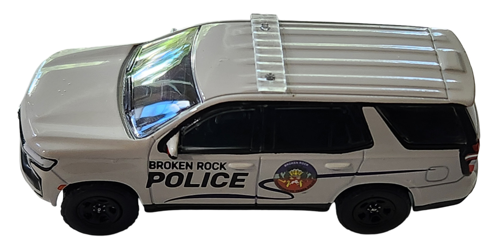 GreenLight 1:64 2021 Chevrolet Tahoe Broken Rock Police Toylandbay Exclusive