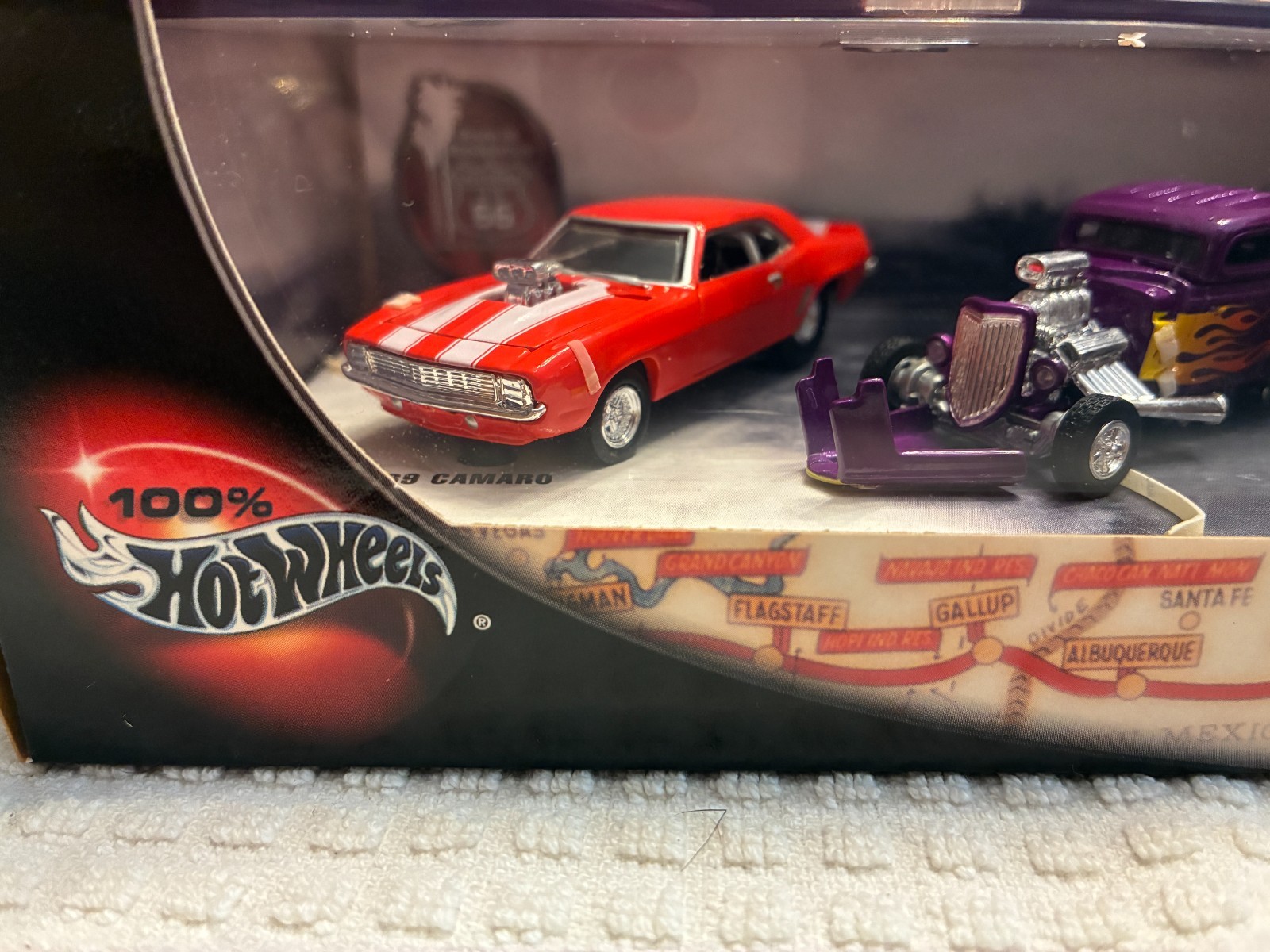 2001 100% HOT WHEELS America’s Main Street Route 66 Rendezvous 1:64