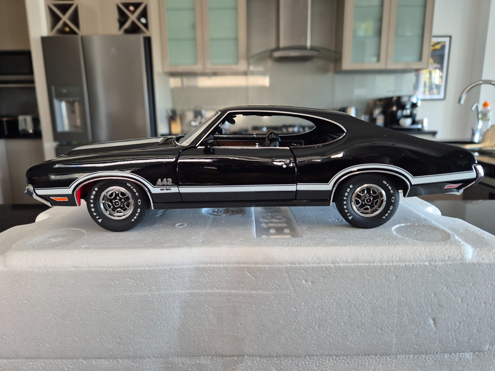 1:18 Lane Exact Detail WCC307 1971 Oldsmobile 442 W-30