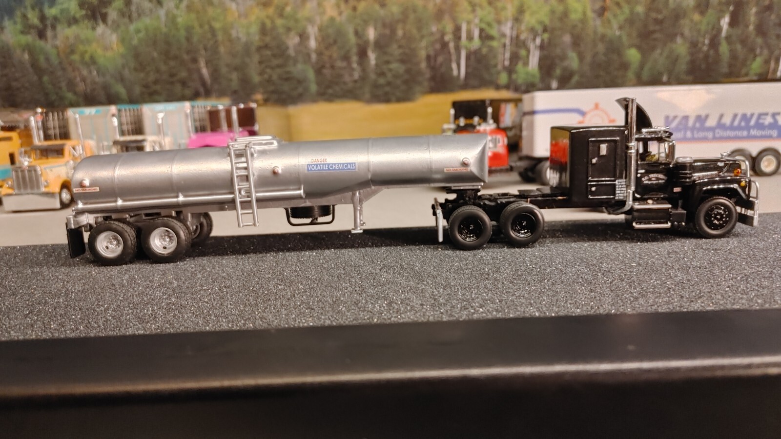 1/64 DCP Custom Tanker *Trailer Only* From “Convoy” *built to order*