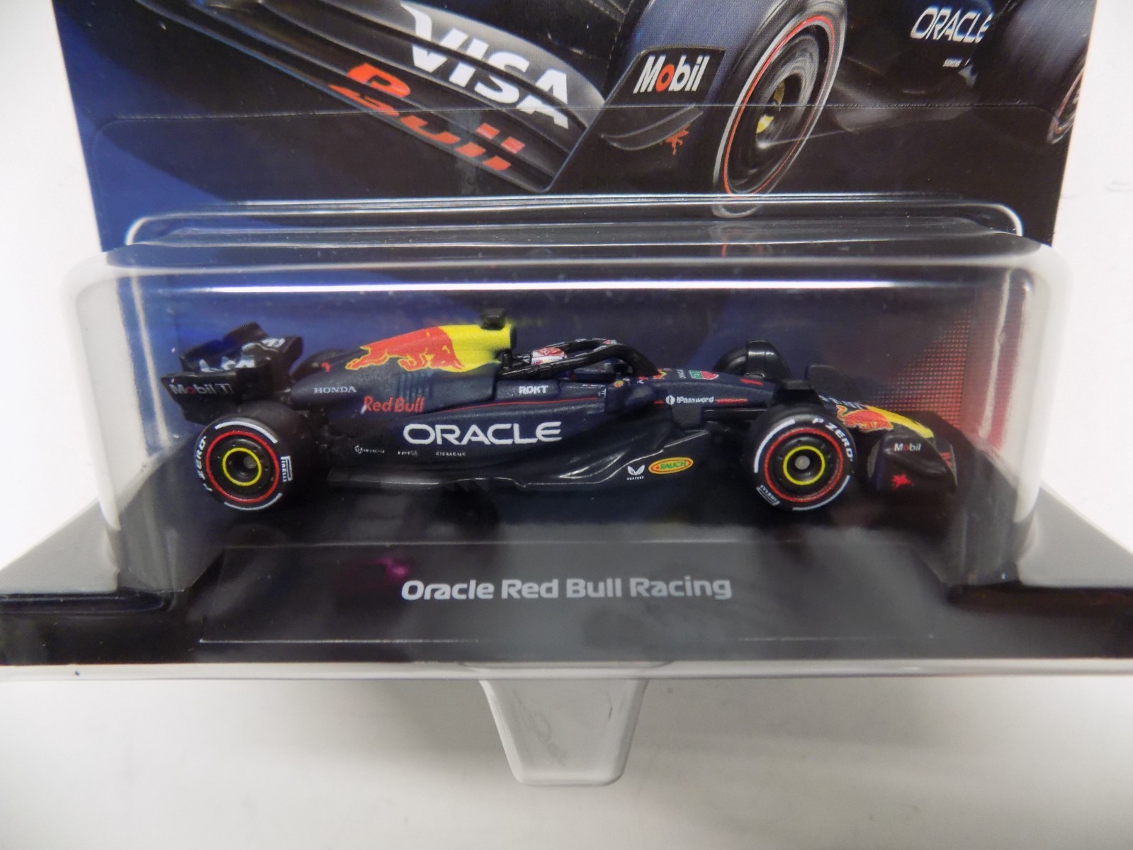 Hot Wheels Premium – 2025 Formula 1 – ORACLE RED BULL RACING Formula 1 TEAM #1