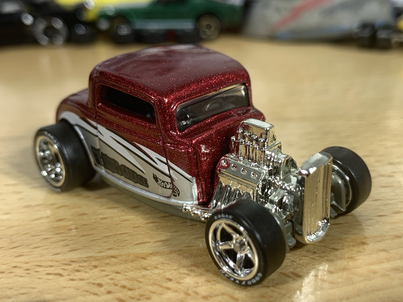 Hot Wheels ’32 Ford Pearl Red Frankie’s Garage Custom Wheel Swap Loose