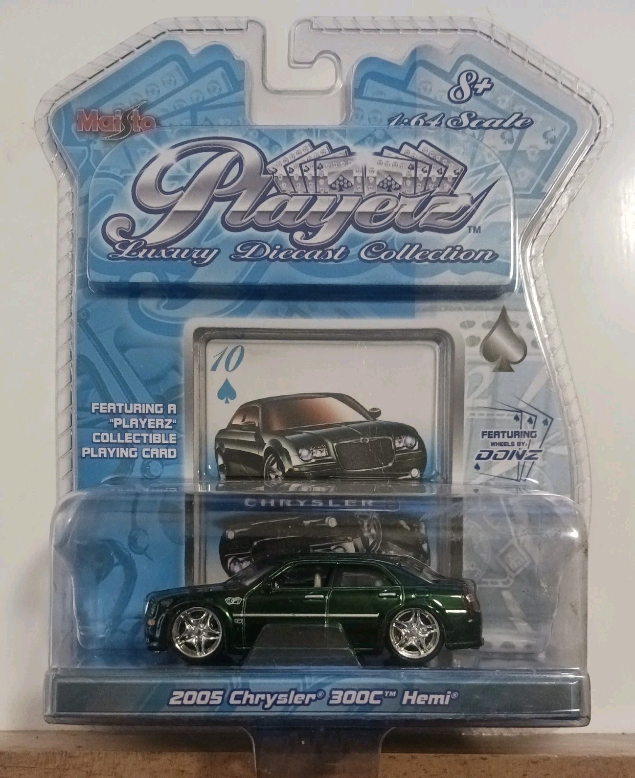 Maisto Playerz 2005 Chrysler 300C Hemi 1:64 Diecast w/ Card NIP