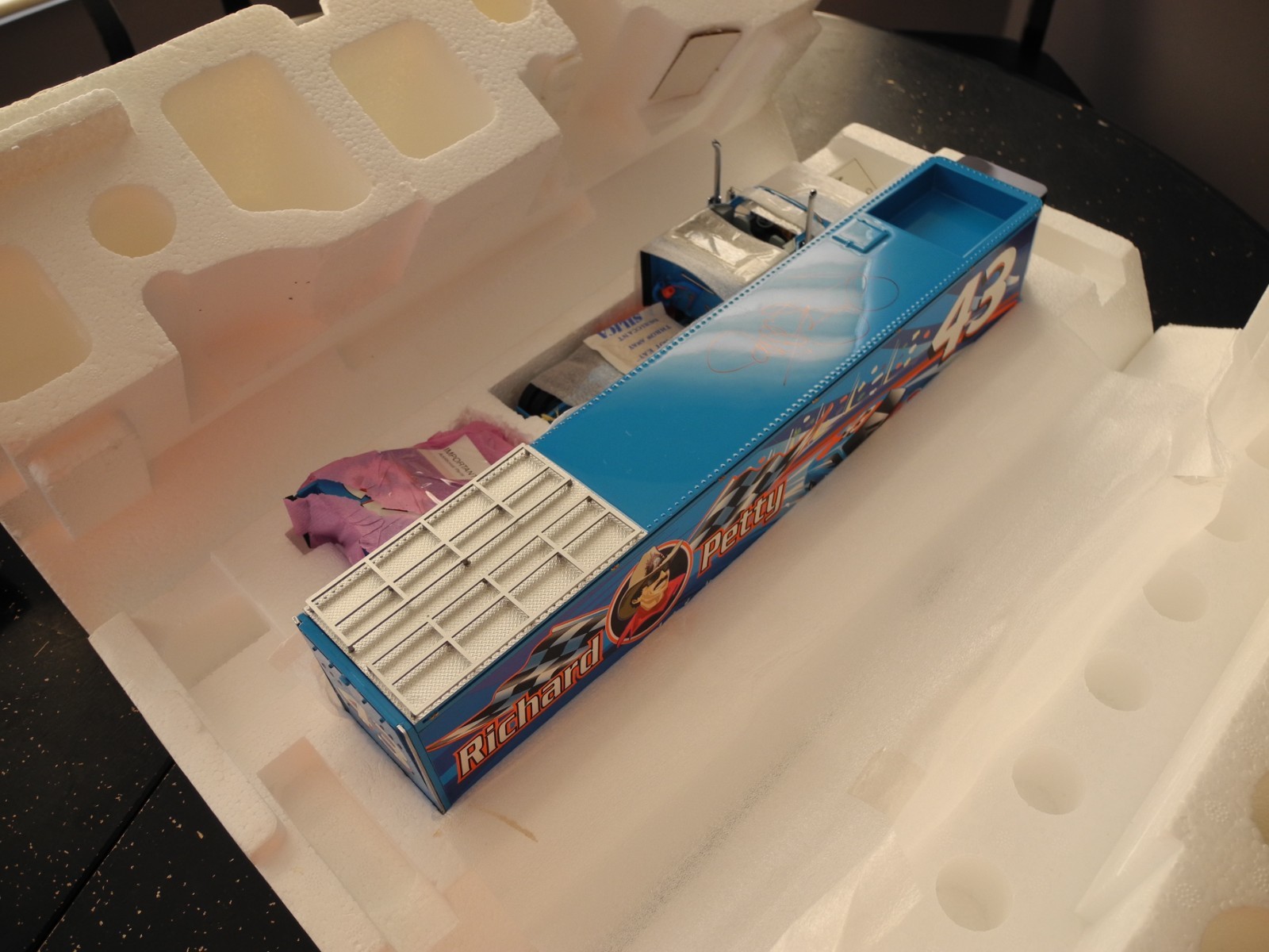 Collectors DREAM Franklin Mint Richard Petty TRUCKS, Signed Originals, PERFECT