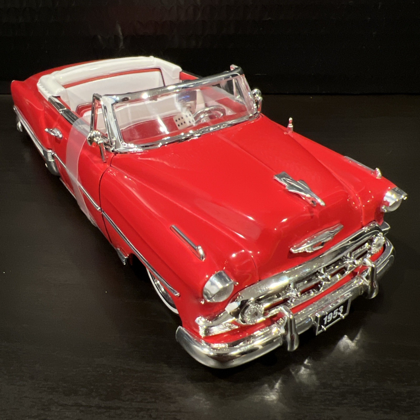 MINT 2001 Jada Street Low 1953 Chevy Bel Air Red 1/24 Lowrider Convertible Car