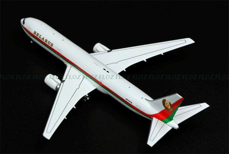 Patriot 1:400 Belarus Government Boeing 767-300ER EW-001PB DIECAST plane Model