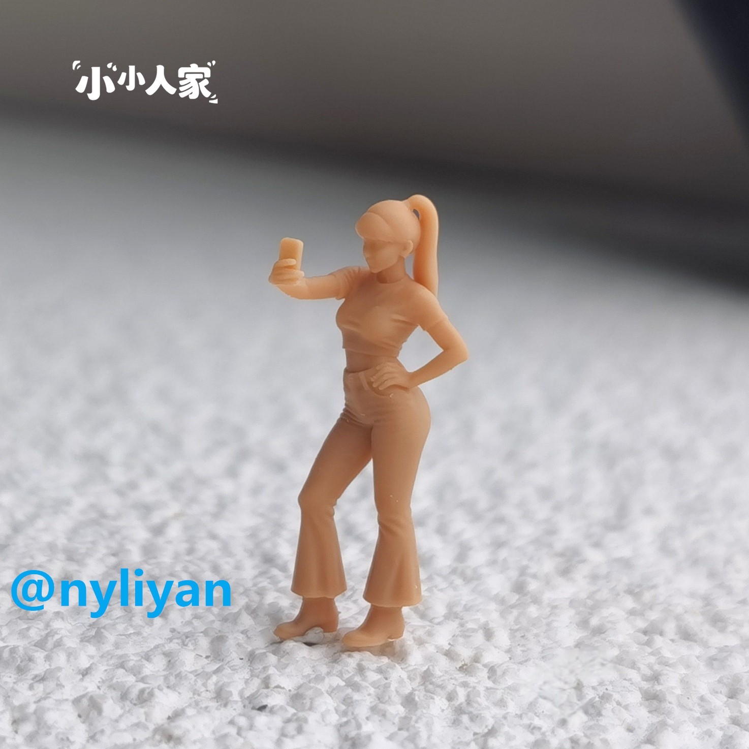 1/43 1/64 1/87 Selfie Beauty Girl Scene Props Figure Model For Cars Vehicles