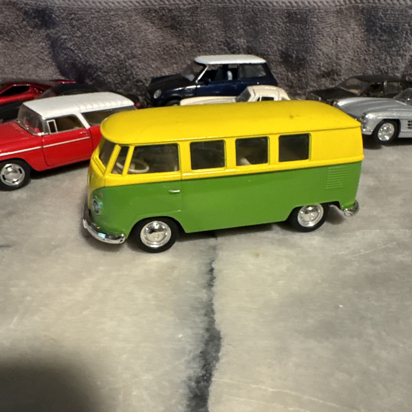 Lot Of Used Mixed Brand Toy Cars KINSMART ,and other Diecast 13 Total.