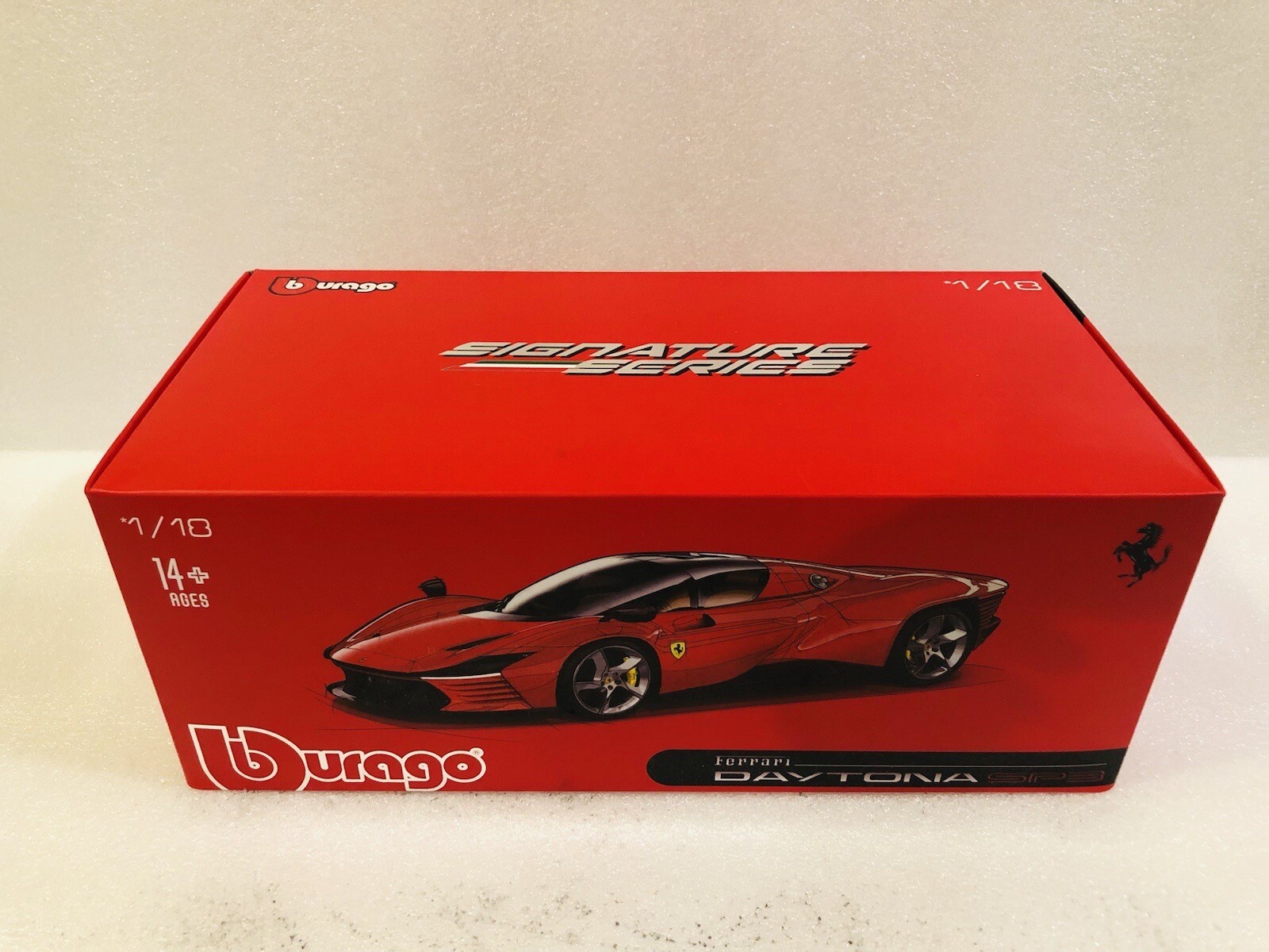 1/18 Bburago Ferrari Daytona SP3 Rosso Corsa Spider Closed Version Signature