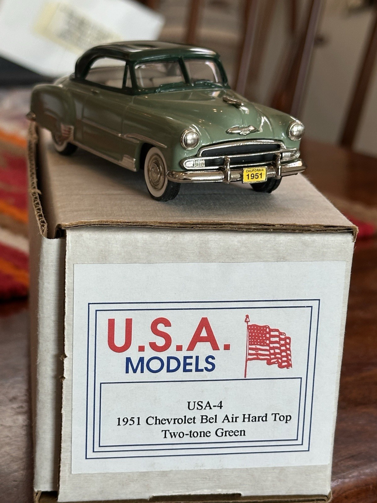 “U.S.A.Models”byMotor City USA(1/43)1951 Chevrolet BelAir 2-Door Hardtop(USA-4)