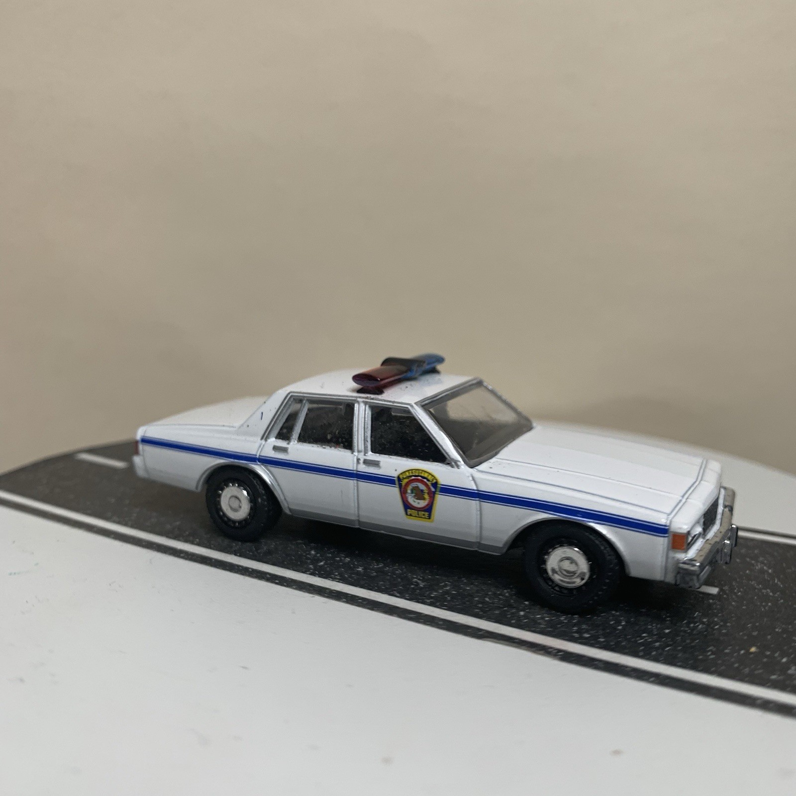 Greenlight Hollywood Groundhog Day 77-90 1980 Chevy Caprice Police Car B-Body