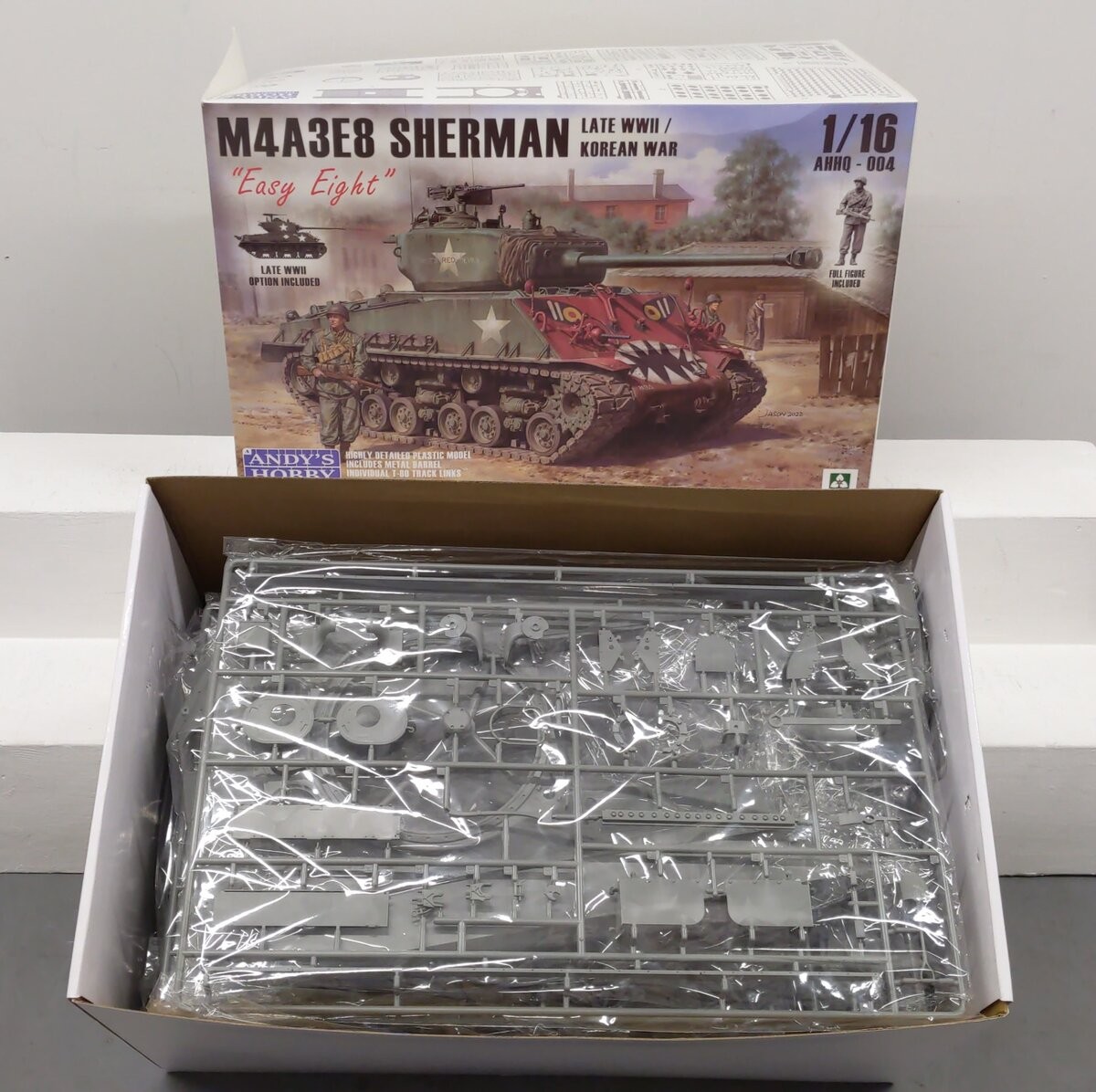 Andy’s Hobby Headquarters AHHQ-004 1/16 Scale M4A3E8 SHERMAN TANK Late Model Kit