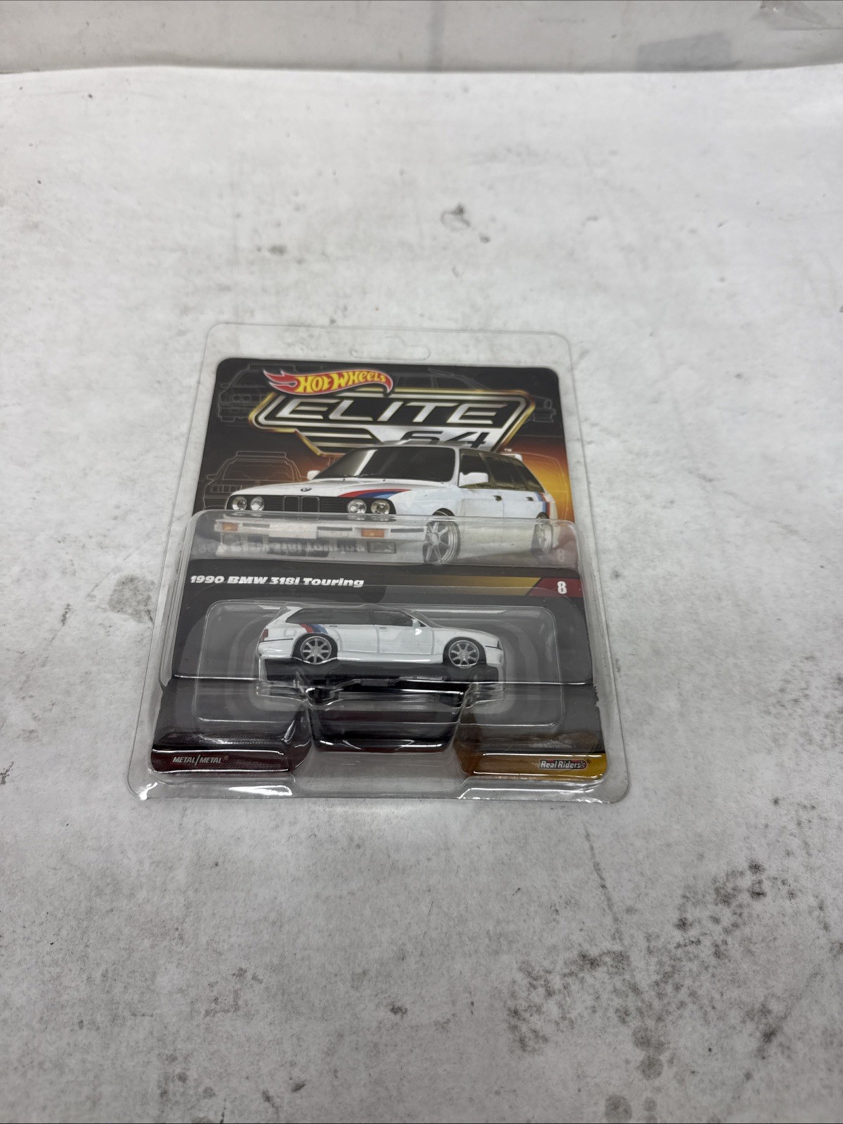 Hot Wheels Elite 64 1990 BMW 3181 Touring