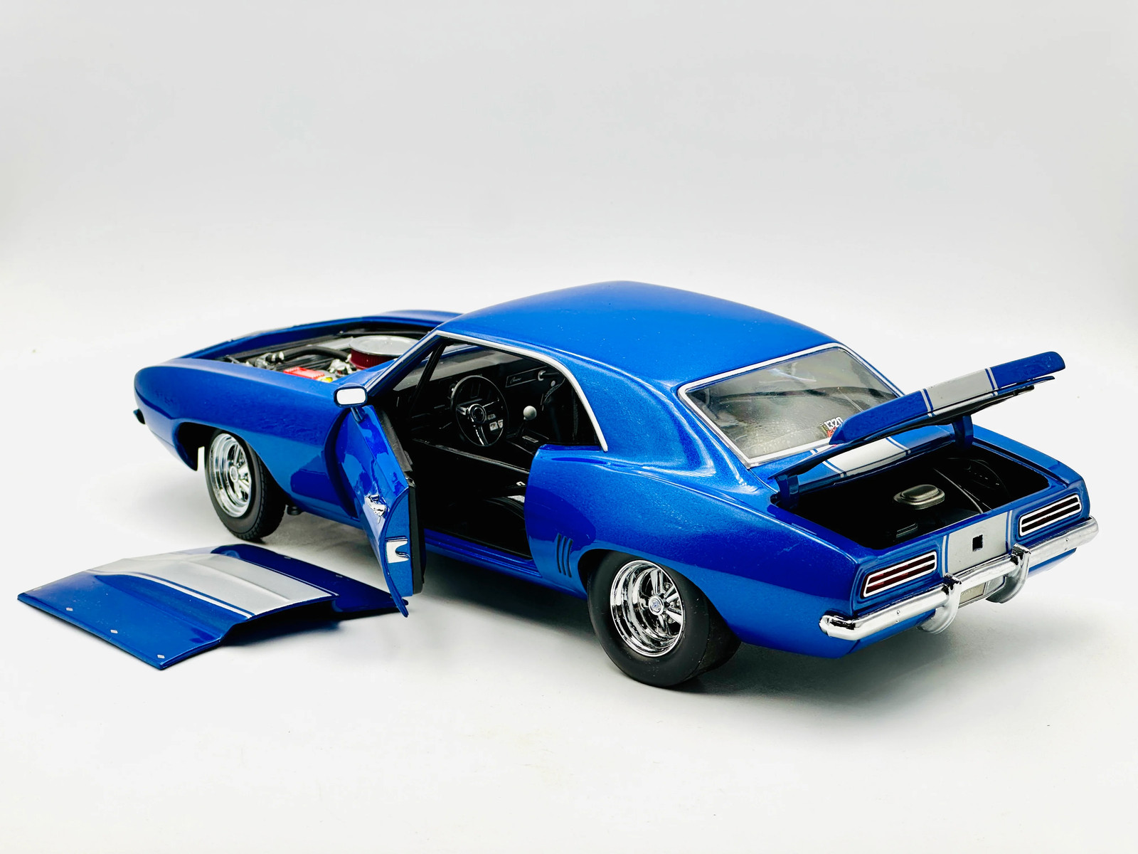 1:18 1969 Chevrolet Camaro — 1320 Drag Kings — Blue — GMP