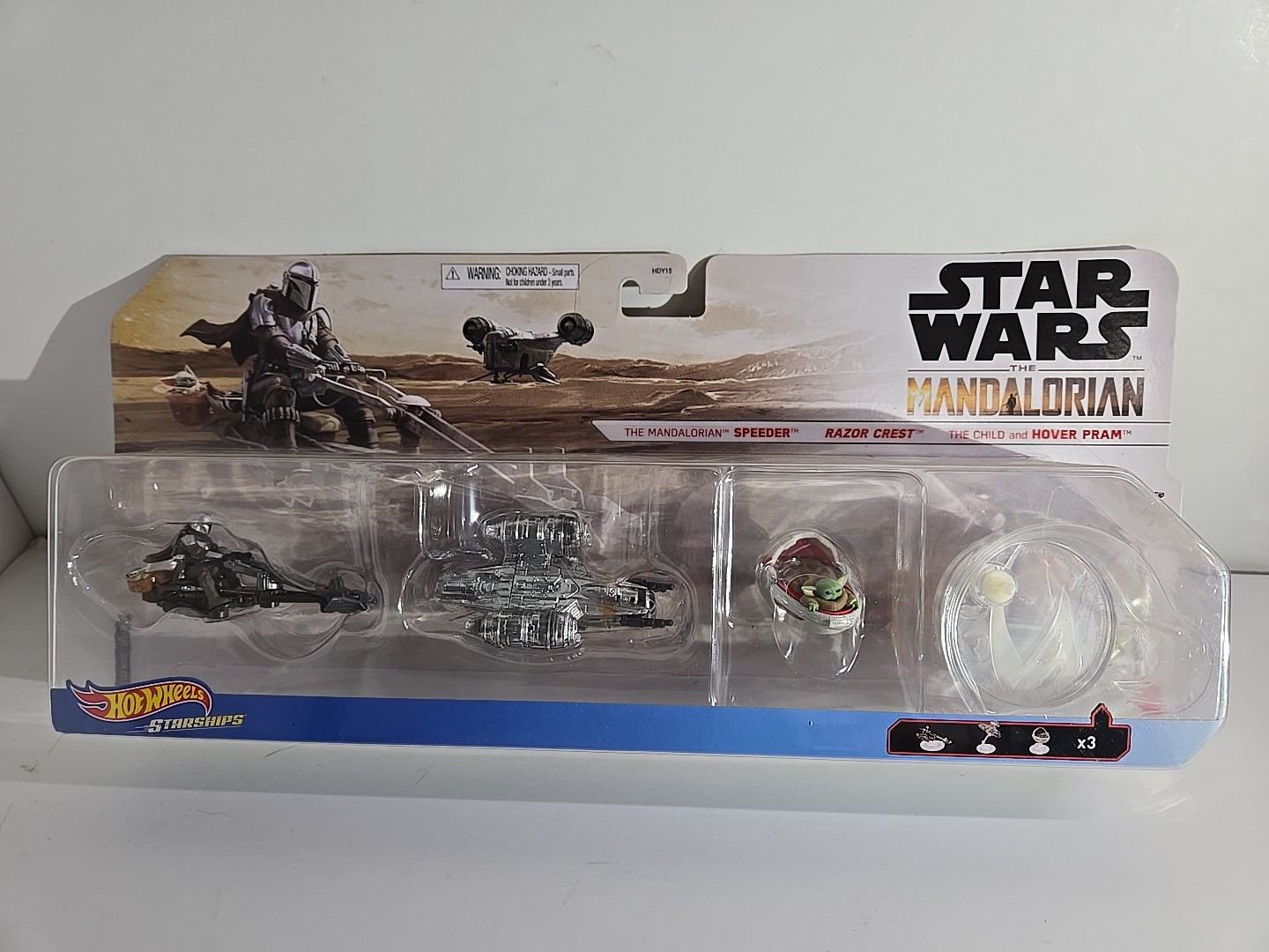 Hot Wheels Star Wars Starships Razor Crest Speeder Bike Hover Pram & Child