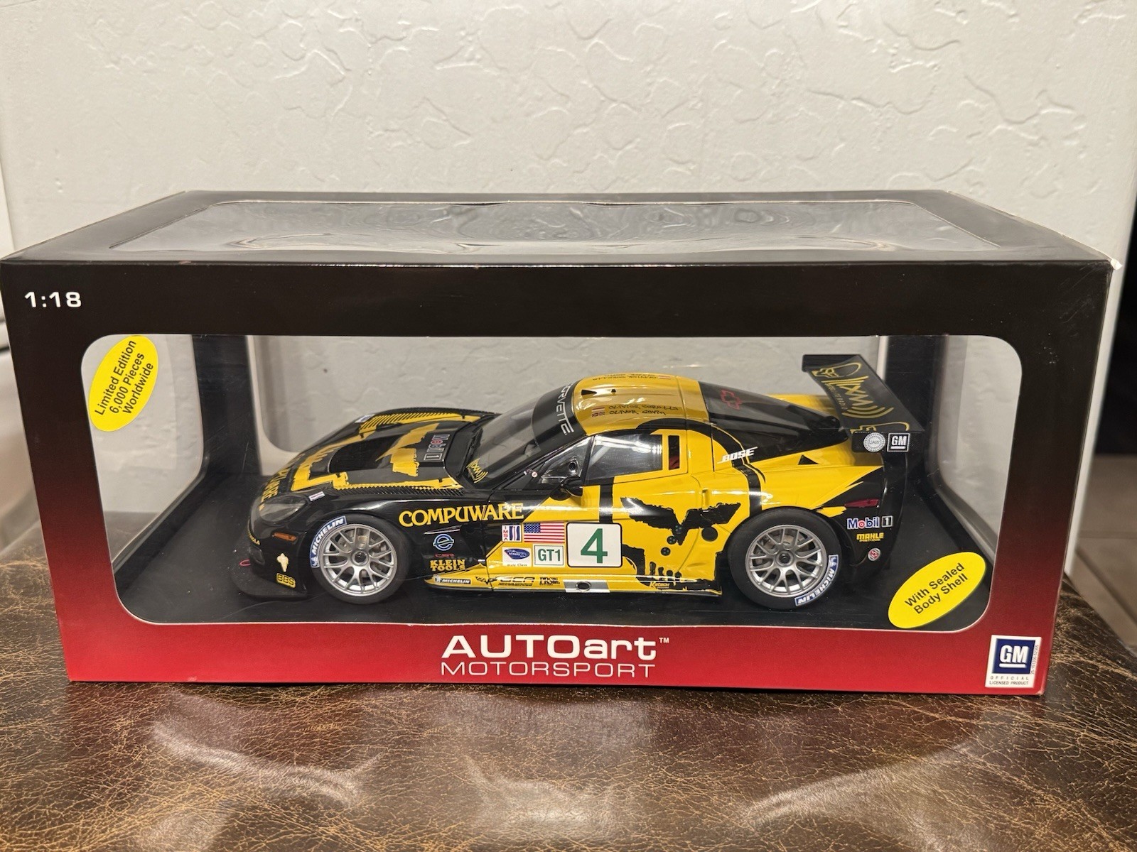 AUTOart 1/18 Chevrolet Corvette C6R ALMS 2007 #4 (Yellow x Black) “MOTORSPORT”