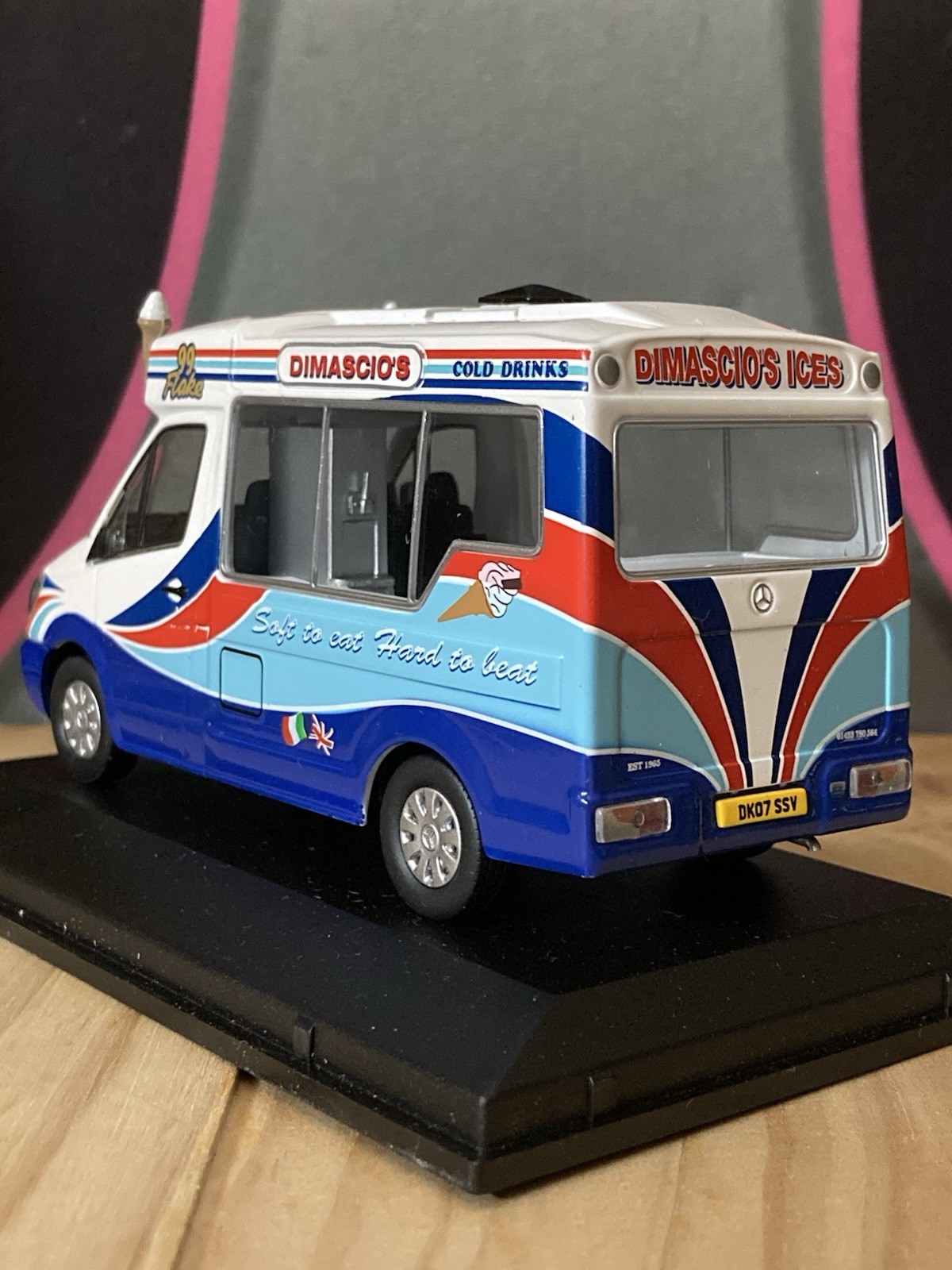 1:43 Dimascio’s Mercedes Sprinter Ice Cream Van. Please read full description.