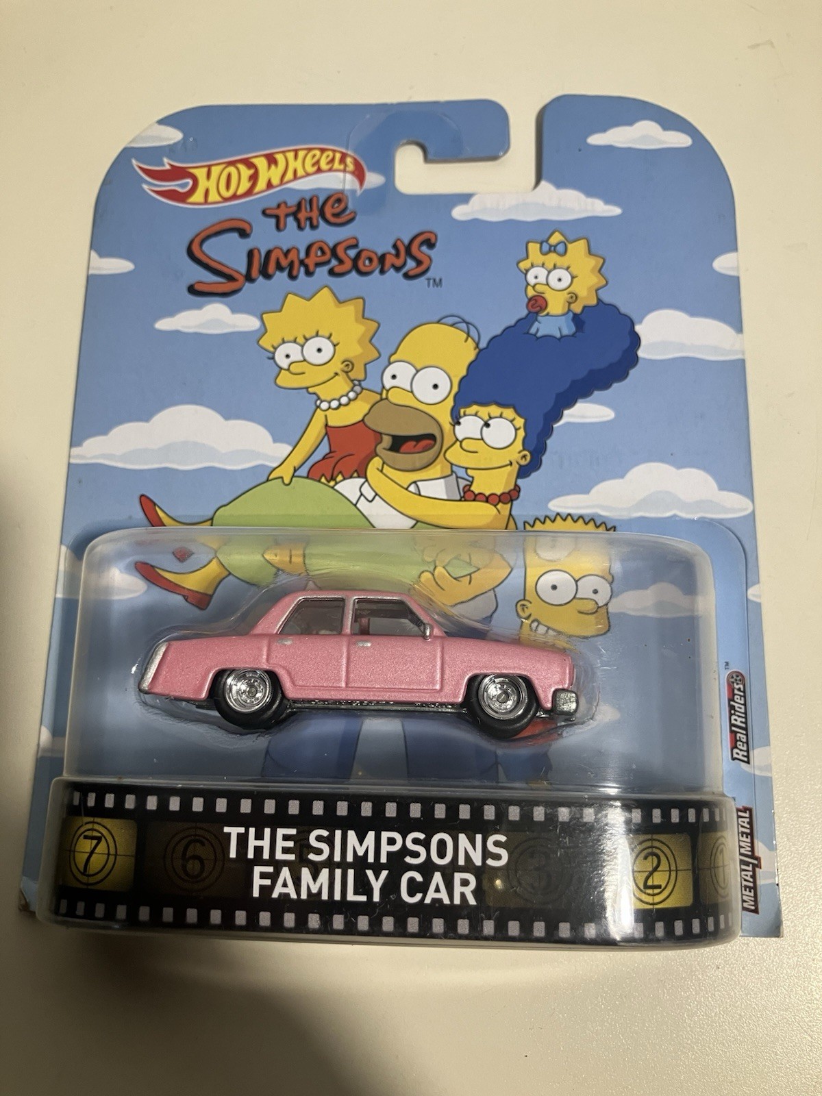 Hot Wheels Retro Entertainment The Simpsons Family Car Pink