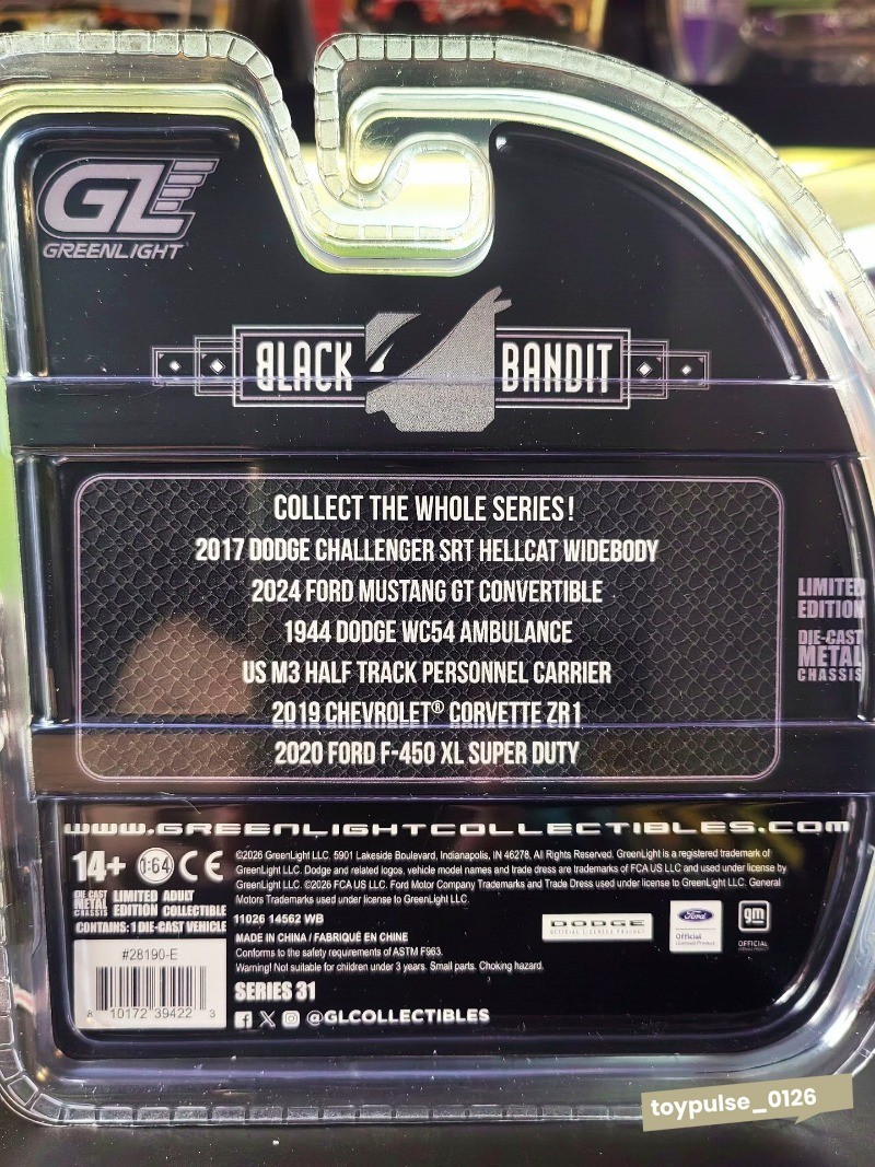 Greenlight 1:64 Black Bandit 2019 Chevrolet Corvette ZR1 – Hard Top Collection